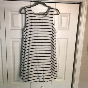 BB Dakota navy/white stripped tank dress size M